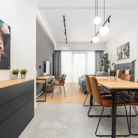 Margi Ether Lux Pool Balcony Apartamento Estetino