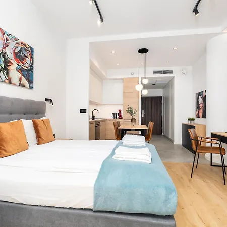 Margi Ether Lux Pool Balcony * Estetino